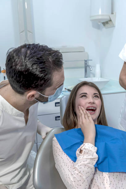 Best Chipped Tooth Repair Near Me  in Hlside, IL